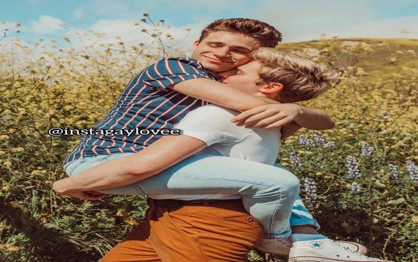 Skandal Video Bokep Gay Viral  KABUPATEN LANNY JAYA